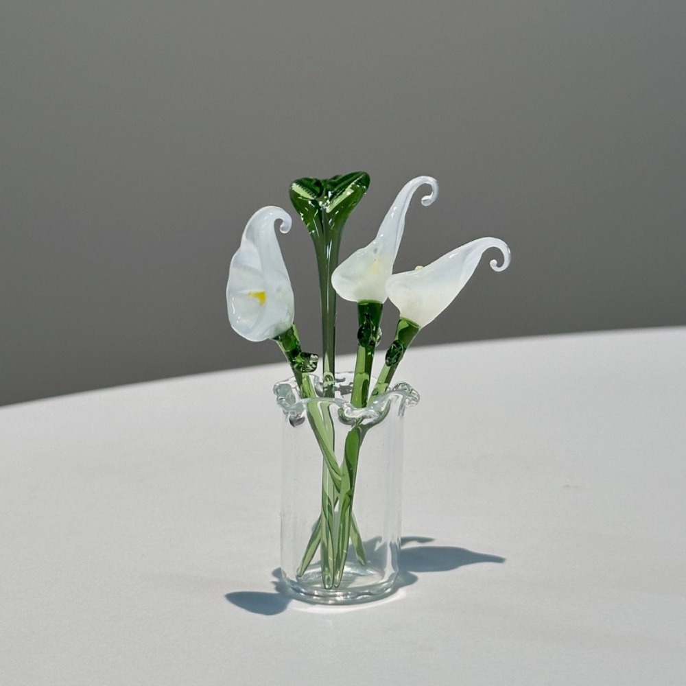 Art Craft Furniture - 1 PC Handmade Glass Floral Bouquet